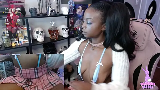 bunniikimi online show from September 2025 01:11:02 PM