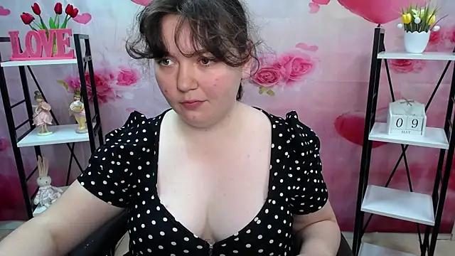 NeonilaLisova online show from May 2026 11:04:02 AM