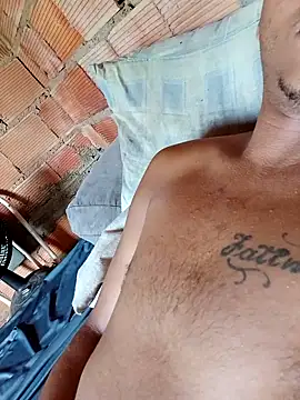 Snapshot of Rafael-01 chatting on October 2025 12:39:02 PM Rafael-01 online show from October 2025 12:39:02 PM