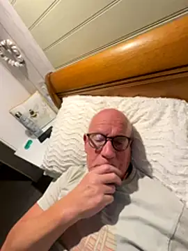 philefc online show from October 2025 09:08:02 PM