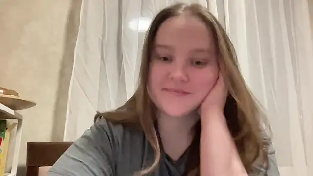 Alice898 online show from September 2025 09:18:01 PM