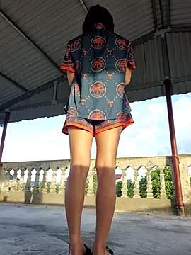 aloan Tk online show from September 2025 11:18:01 PM