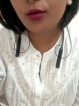 Queen Kushi4 online show from May 2026 10:05:02 PM