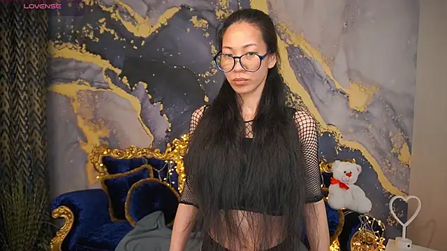 Yen Star online show from April 2026 08:09:01 PM