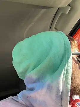 Snapshot of high3ndlowlife chatting on December 2025 05:44:02 PM high3ndlowlife online show from December 2025 05:44:02 PM