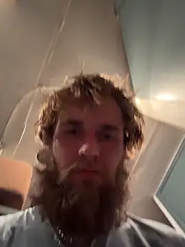 Snapshot of high3ndlowlife chatting on March 2026 10:59:01 AM high3ndlowlife online show from March 2026 10:59:01 AM