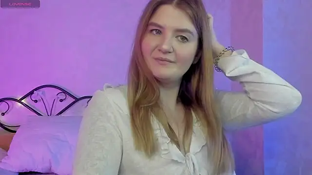 Snapshot of Ruby_Al1en chatting on December 2025 01:21:02 AM Ruby Al1en online show from December 2025 01:21:02 AM