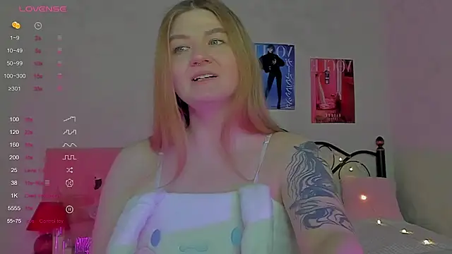 Snapshot of Ruby_Al1en chatting on January 2026 01:18:01 AM Ruby Al1en online show from January 2026 01:18:01 AM