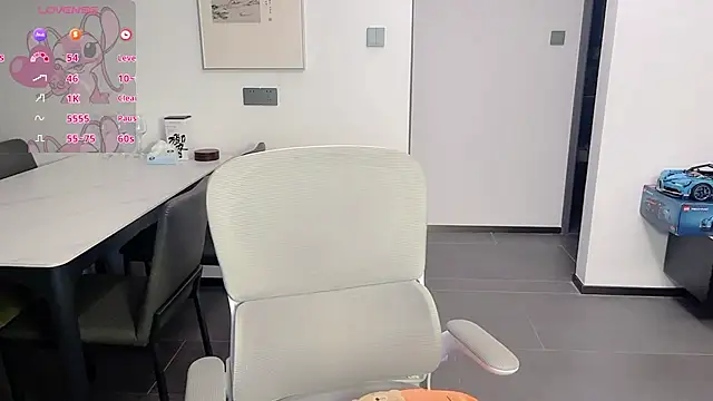 Scarlett-bb online show from September 2025 07:19:02 PM