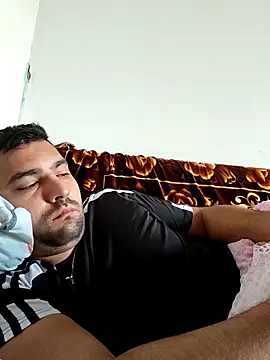 Snapshot of flr196 chatting on October 2025 09:18:02 AM flr196 online show from October 2025 09:18:02 AM