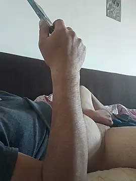 Snapshot of flr196 chatting on March 2026 08:09:01 AM flr196 online show from March 2026 08:09:01 AM