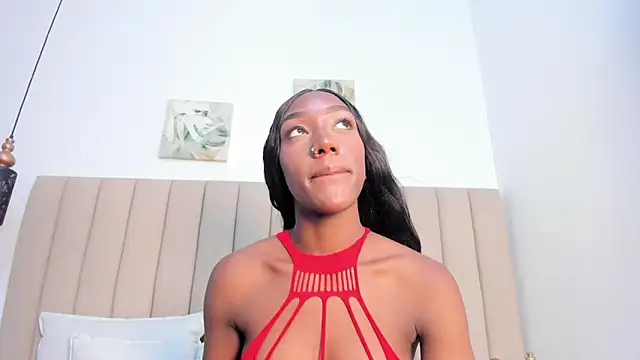 Mistt Mia online show from June 2026 07:24:02 PM