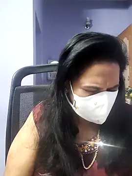 mallu-lover online show from November 2025 10:48:01 PM