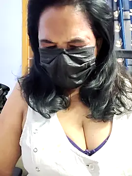 mallu-lover online show from May 2026 07:49:02 AM