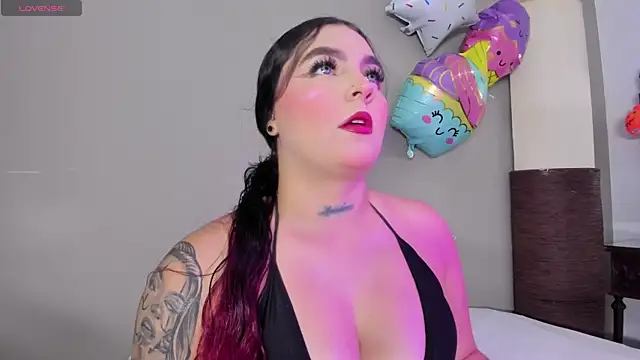 Snapshot of melody_blossom_ chatting on November 2025 03:38:02 AM melody blossom online show from November 2025 03:38:02 AM