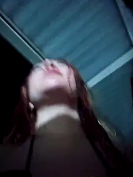 Snapshot of lunnaa_ chatting on September 2025 05:08:01 AM lunnaa online show from September 2025 05:08:01 AM