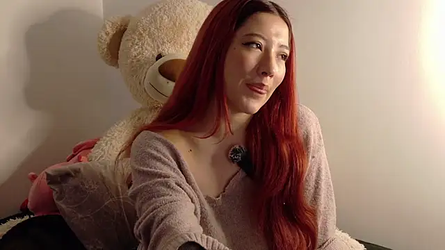 Snapshot of lunnaa_ chatting on November 2025 03:08:02 AM lunnaa online show from November 2025 03:08:02 AM