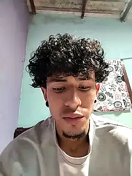 Snapshot of Thebigbreastedgamer chatting on February 2026 06:40:02 PM Thebigbreastedgamer online show from February 2026 06:40:02 PM