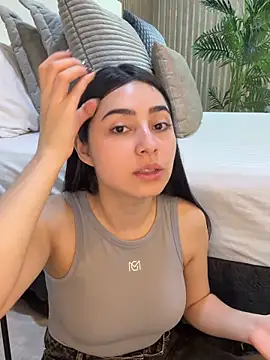 EmelyParker online show from April 2026 07:30:02 PM