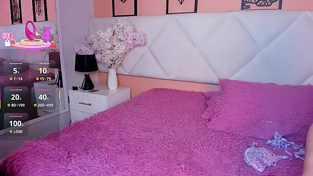 veronica hill  online show from November 2025 03:17:01 AM