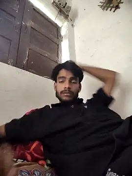 Snapshot of yashuuuu021 chatting on September 2025 10:04:02 AM yashuuuu021 online show from September 2025 10:04:02 AM