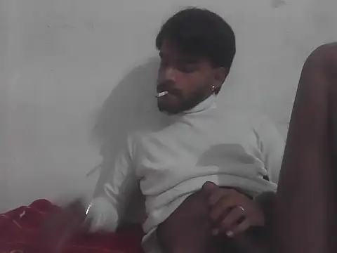 Snapshot of yashuuuu021 chatting on November 2025 07:05:01 PM yashuuuu021 online show from November 2025 07:05:01 PM