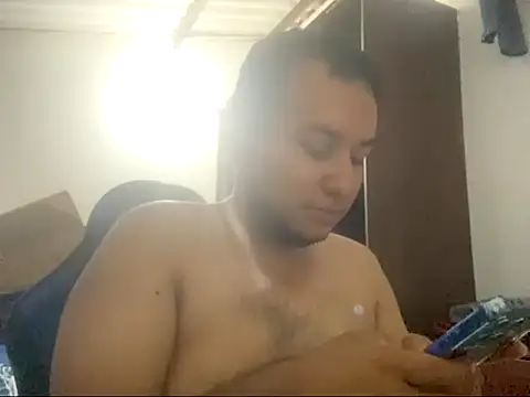 Snapshot of SexIngenieur chatting on October 2025 10:48:01 AM SexIngenieur online show from October 2025 10:48:01 AM