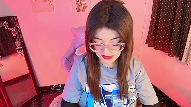 Snapshot of isaferrer06 chatting on November 2025 04:56:01 AM isaferrer06 online show from November 2025 04:56:01 AM