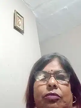 mileesha online show from October 2025 07:13:01 PM