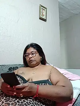 Snapshot of mileesha chatting on July 2026 06:34:02 PM mileesha online show from July 2026 06:34:02 PM
