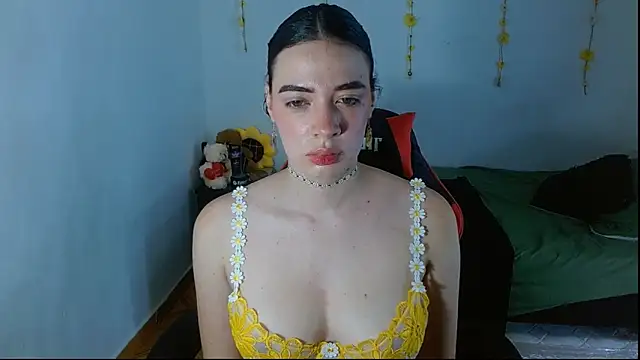 sajecrismaa online show from May 2026 08:17:01 PM