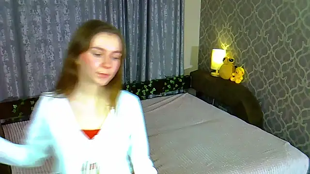 Snapshot of Little_L1ss chatting on October 2025 01:56:02 PM Little L1ss online show from October 2025 01:56:02 PM