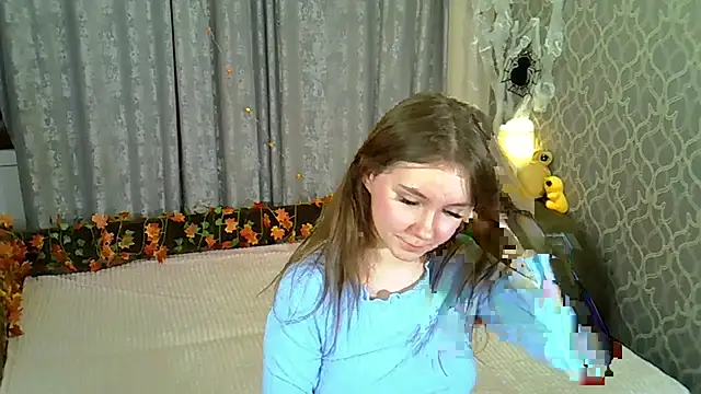 Snapshot of Little_L1ss chatting on November 2025 06:29:01 PM Little L1ss online show from November 2025 06:29:01 PM