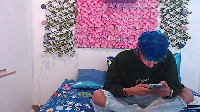 iam lukas   online show from September 2025 02:55:02 AM