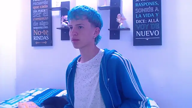 iam lukas   online show from September 2025 01:21:02 AM