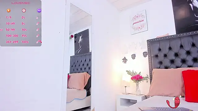 Snapshot of ScarlettVell chatting on October 2025 07:19:02 PM ScarlettVell online show from October 2025 07:19:02 PM