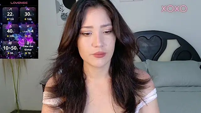 Eliih 01 online show from December 2025 01:44:01 AM