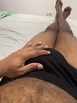 Madu0999 online show from October 2025 06:56:01 PM