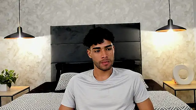 RaphaelDufort online show from October 2025 11:37:01 PM