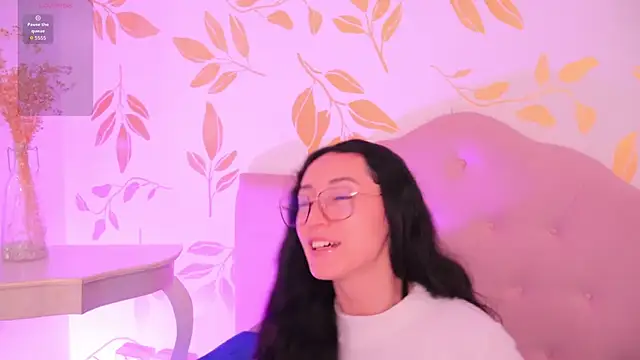 Ginevra esposito online show from March 2026 12:42:02 PM