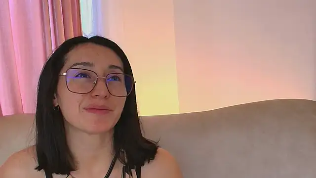 Ginevra esposito online show from May 2026 12:54:02 PM