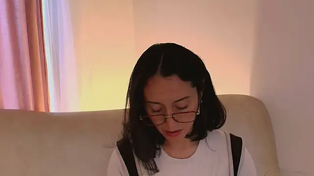 Ginevra esposito online show from May 2026 12:57:02 PM