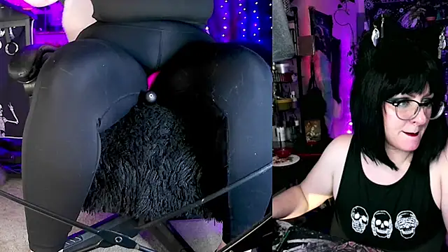 Snapshot of LadyMarzanna chatting on September 2025 09:21:01 AM LadyMarzanna online show from September 2025 09:21:01 AM