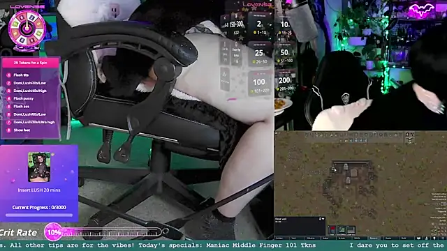 Snapshot of LadyMarzanna chatting on October 2025 03:38:01 AM LadyMarzanna online show from October 2025 03:38:01 AM