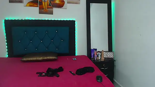 Snapshot of silvana_dolll chatting on November 2025 05:03:02 PM silvana dolll online show from November 2025 05:03:02 PM