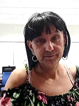 Snapshot of Emily_de_Carla chatting on October 2025 03:31:01 PM Emily de Carla online show from October 2025 03:31:01 PM