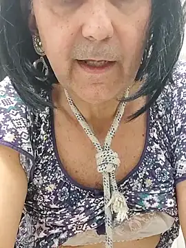 Snapshot of Emily_de_Carla chatting on October 2025 03:12:01 PM Emily de Carla online show from October 2025 03:12:01 PM