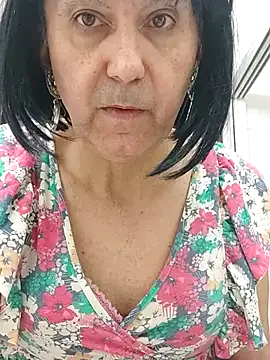 Snapshot of Emily_de_Carla chatting on October 2025 07:31:01 AM Emily de Carla online show from October 2025 07:31:01 AM