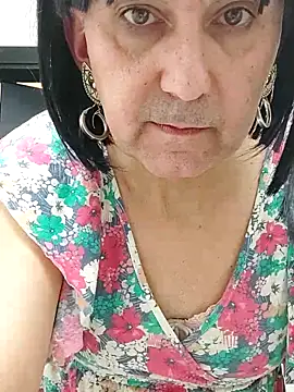 Snapshot of Emily_de_Carla chatting on November 2025 03:55:01 PM Emily de Carla online show from November 2025 03:55:01 PM