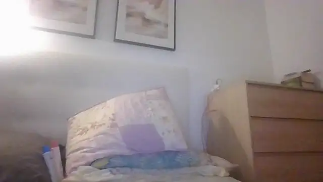 Emily de Carla online show from July 2026 10:50:02 PM